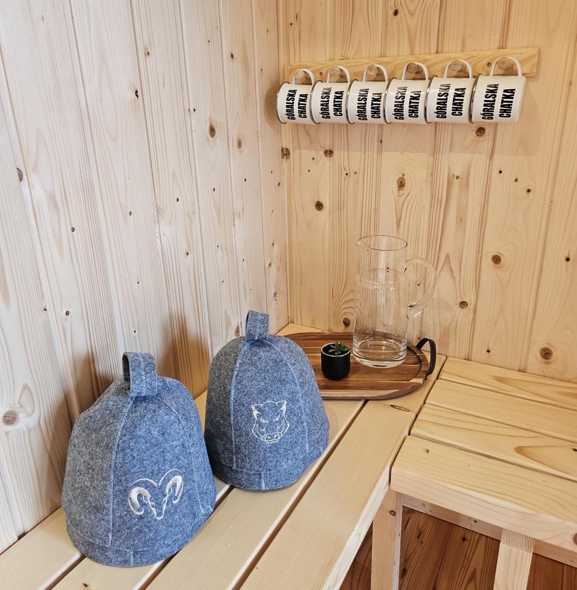 Goralska Chatka 2 Highland Cottage - Split Ac, Jacuzzi, Sauna, Private Parking, Mountains View, Garden, Zakopane Esterno foto