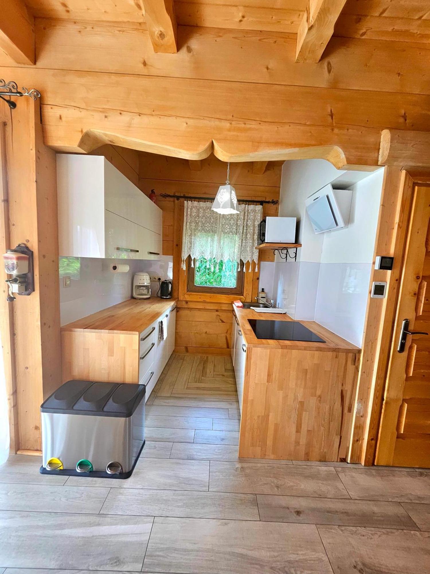 Goralska Chatka 2 Highland Cottage - Split Ac, Jacuzzi, Sauna, Private Parking, Mountains View, Garden, Zakopane Esterno foto